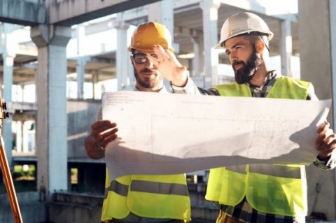 Formation supplémentaire pour chef de chantier à Grenoble.